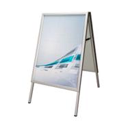 Водоустойчива рекламна табела, двустранна със 32 мм сребърно анодизиран профил и остри ъгли