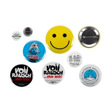 Badge in different sizes
